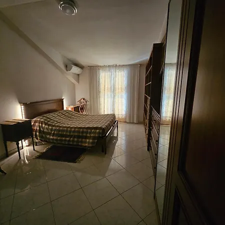 Villa Delle Rose 2 Livelli Colleverde Ii *