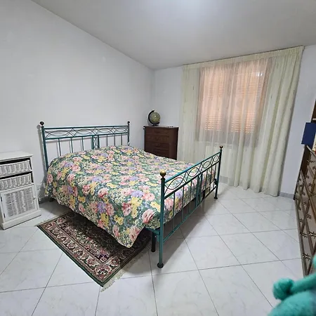 Delle Rose 2 Livelli Colleverde Ii 别墅 *